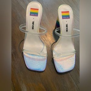 Dolce Vita Noles pride rainbow heel size 9.5 NWT retails $129